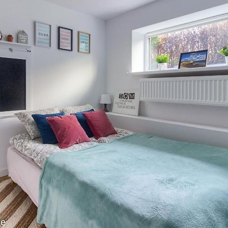 M&R Apartament Smart&Bright Batorego 16, Netflix, Free Wifi, Metro I Park Pole Mokotowskie, Stodola, Self Check-In, 5 Minut Od Centrum Varsovia Exterior foto